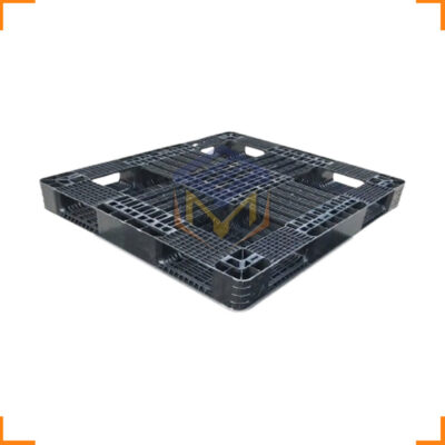 Pallet nhựa cũ màu đen 1100x1300x120mm
